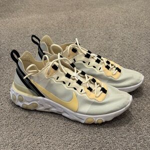 Nike React Element 55 in Cream and Yellow